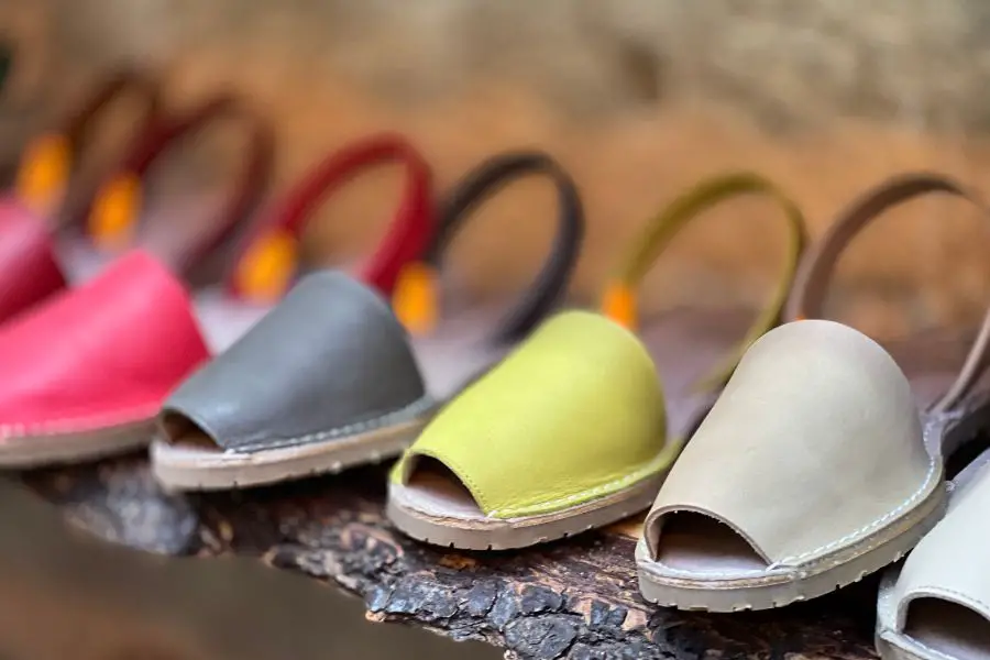 shopping in alcudia old town