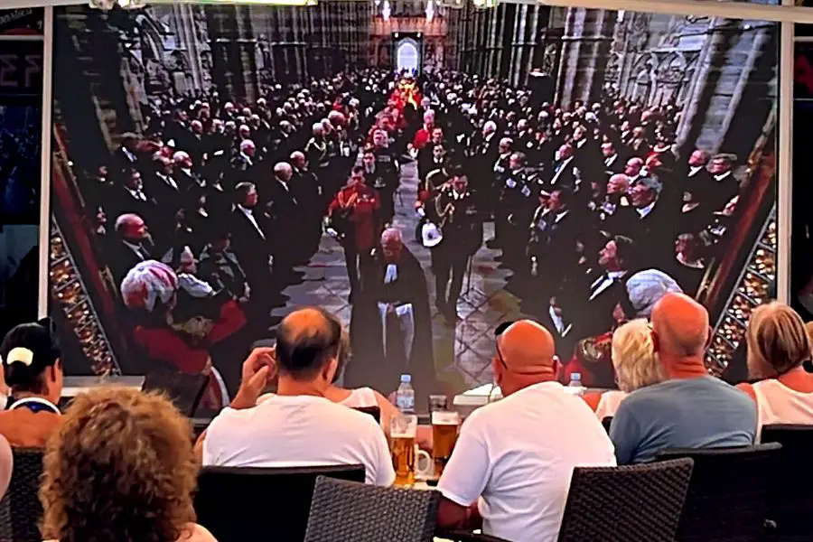 How Mallorca marked the death of Queen Elizabeth II