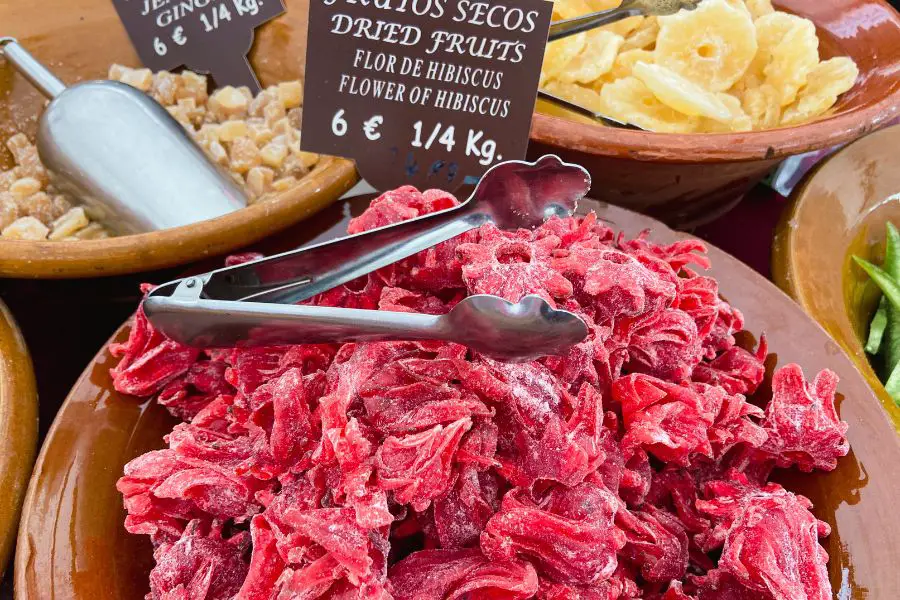 edible hibiscus flowers palma de mallorca