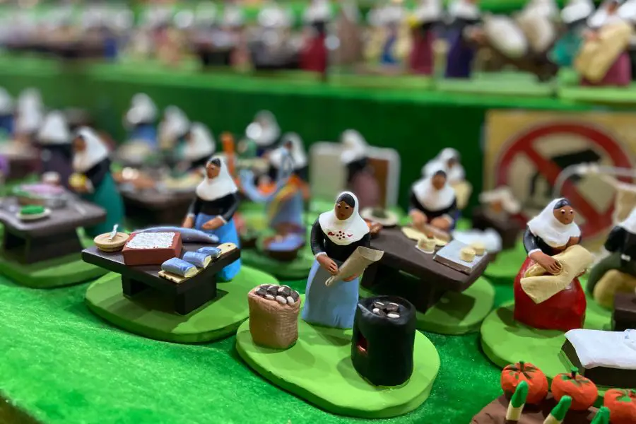 Pretty ceramic nativity scene figures for sale in Plaza Mayor Palma de Mallorca