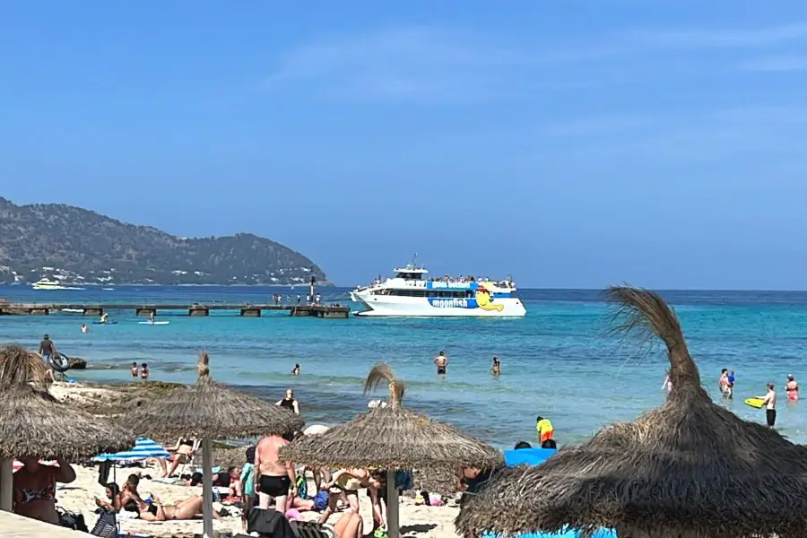 Book boat trips from Cala Bona and Cala Millor