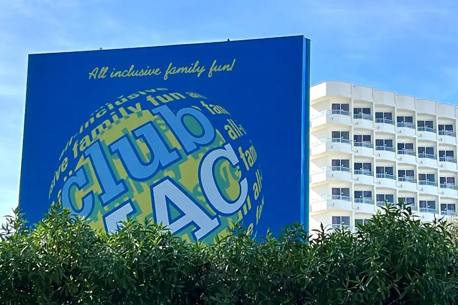 Mosquitos around Club Mac Alcudia Majorca