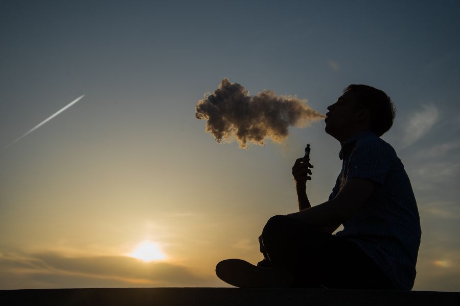 vaping in mallorca