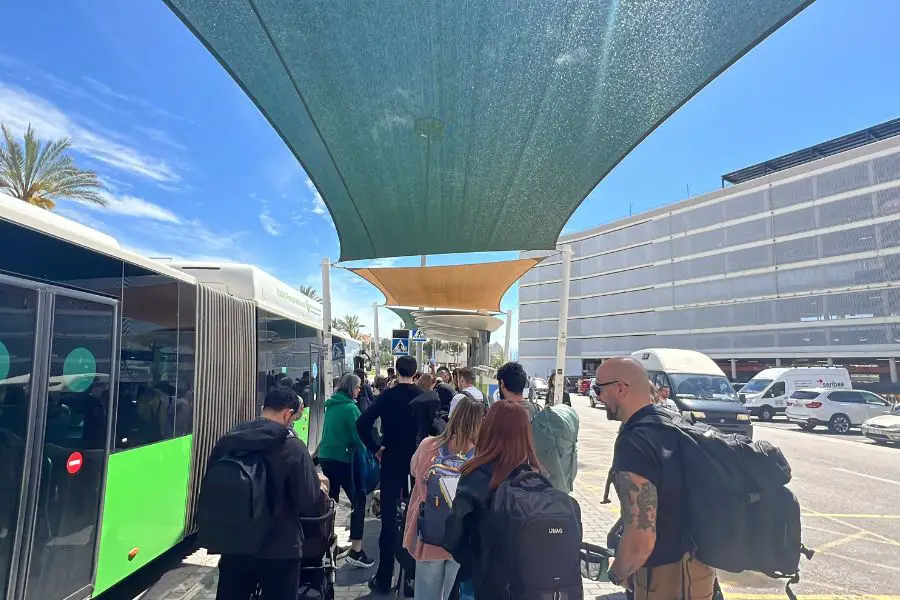 Top Tips to Avoid Pickpockets at Palma de Mallorca Airport